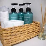 Anais Studio